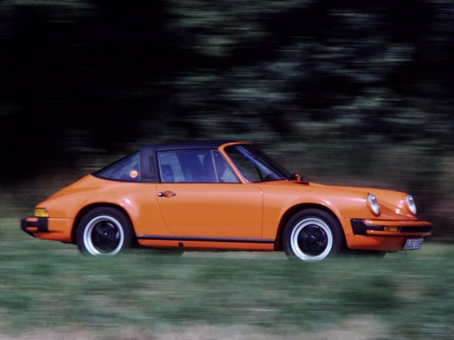  Porsche 911 SC 3.4 Targa 1977 года  (фото 2 из 2)